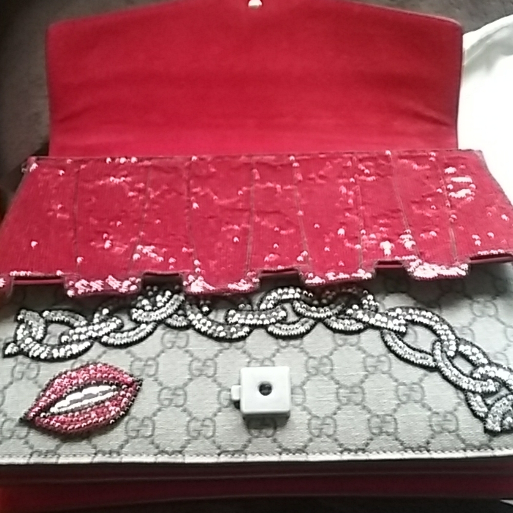 **HP** GUCCI Rare Dionysus Bag - Picture 6 of 8